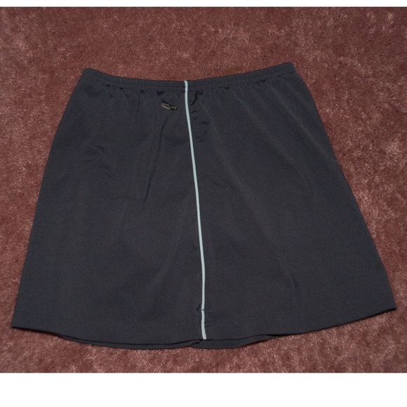 Dark gray and pale blue skort - Picture 5 of 6